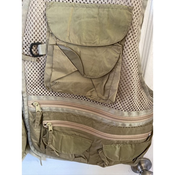 Vintage Cabelas Mens XLarge Fly fishing Vest In Really Good Condition - Picture 4 of 6